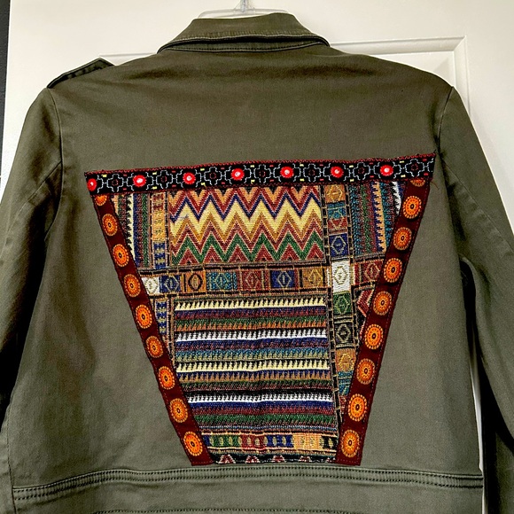 Army Green Crop Jacket with Appliqué Back - Picture 5 of 7